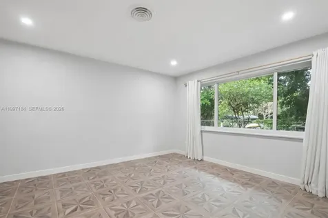 717 NW 30th Street Wilton Manors FL 33311