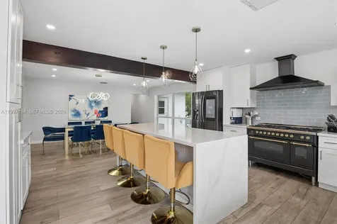 717 NW 30th Street Wilton Manors FL 33311