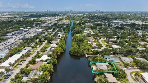 717 NW 30th Street Wilton Manors FL 33311