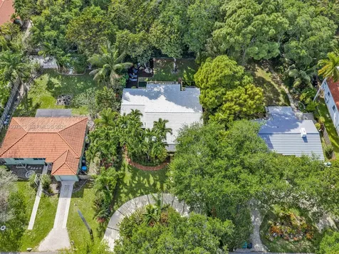 11932 NE 8th Avenue Biscayne Park FL 33161