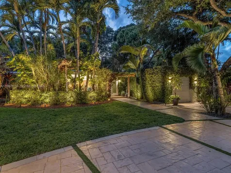 11932 NE 8th Avenue Biscayne Park FL 33161