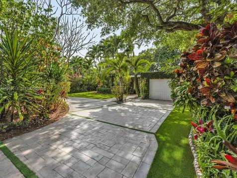 11932 NE 8th Avenue Biscayne Park FL 33161