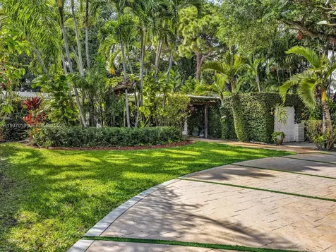 11932 NE 8th Avenue Biscayne Park FL 33161
