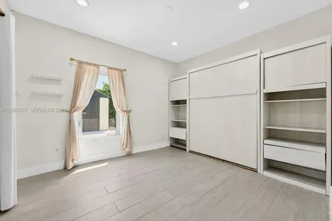1126 NE 16th Court Fort Lauderdale FL 33305