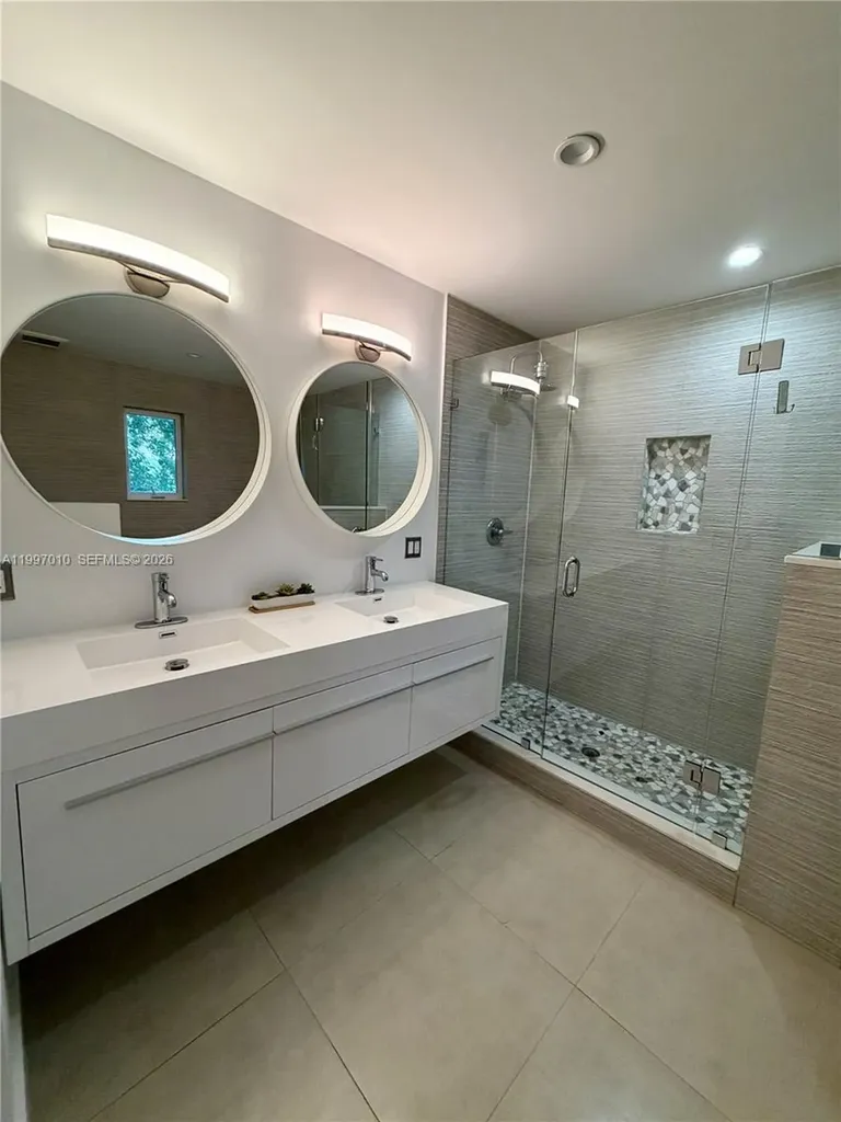 540 SW 6th Avenue Fort Lauderdale FL 33315
