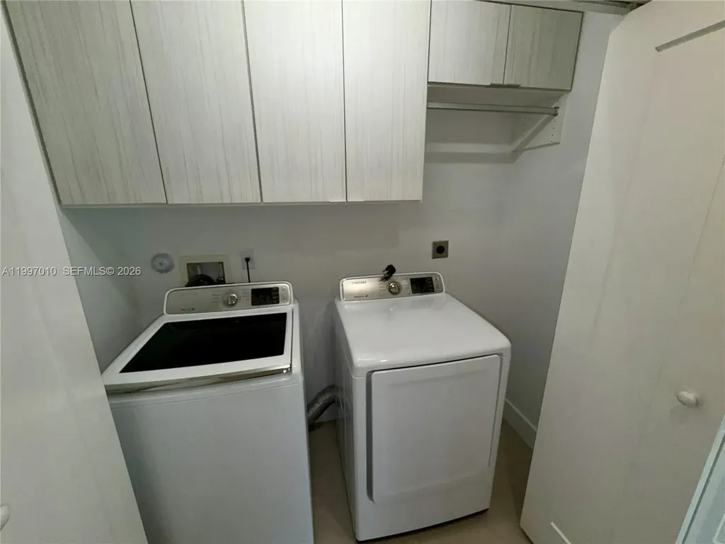 540 SW 6th Avenue Fort Lauderdale FL 33315