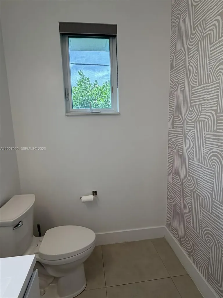 540 SW 6th Avenue Fort Lauderdale FL 33315