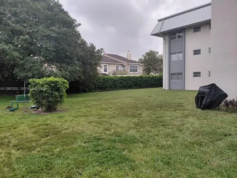 2980 Riverside Drive Coral Springs FL 33065
