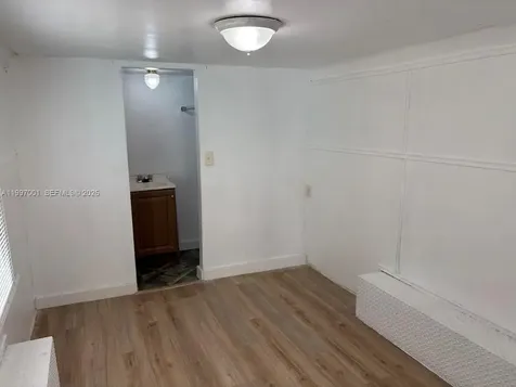 1424 NW 69th Street Miami FL 33147