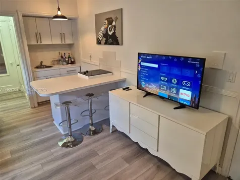 1021 Euclid Avenue Miami Beach FL 33139
