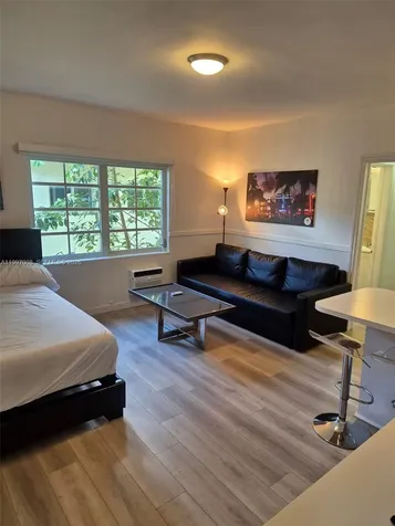 1021 Euclid Avenue Miami Beach FL 33139