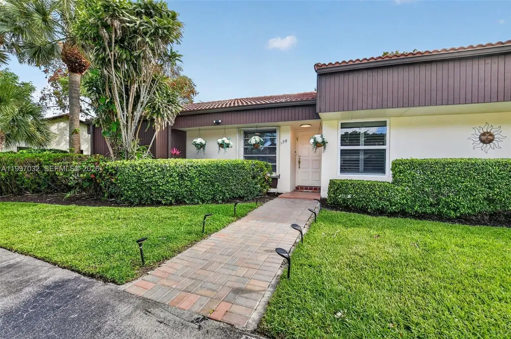 6924 Tiburon Circle Boca Raton FL 33433