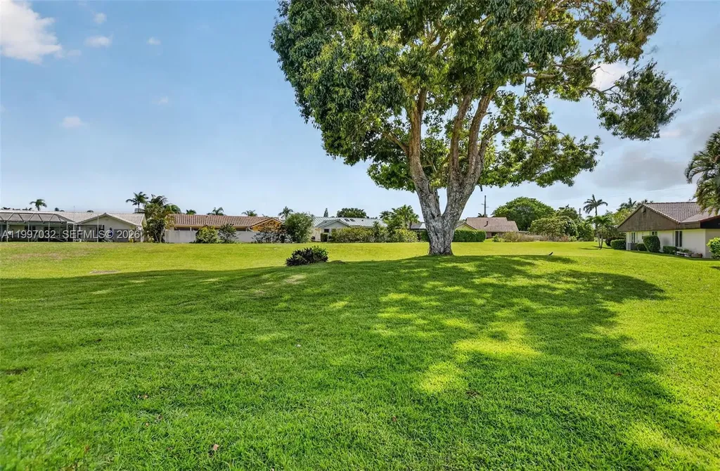6924 Tiburon Circle Boca Raton FL 33433