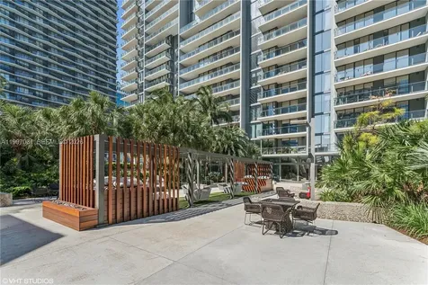 88 SW 7th Street Miami FL 33130