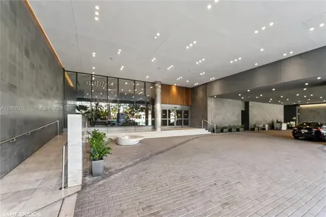 88 SW 7th Street Miami FL 33130