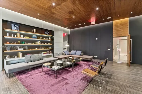88 SW 7th Street Miami FL 33130