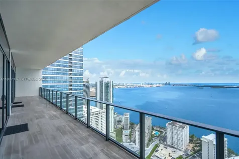 Miami FL 33131