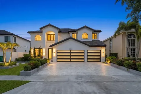 2241 SW 164th Avenue Miramar FL 33027