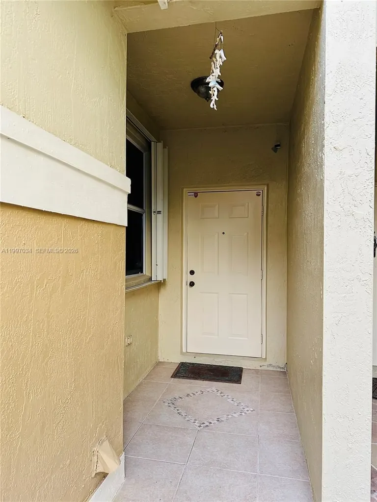 Weston FL 33327
