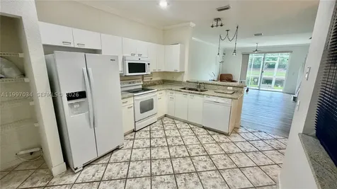 Weston FL 33327