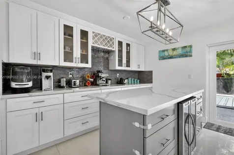 18198 NW 61st Court Hialeah FL 33015