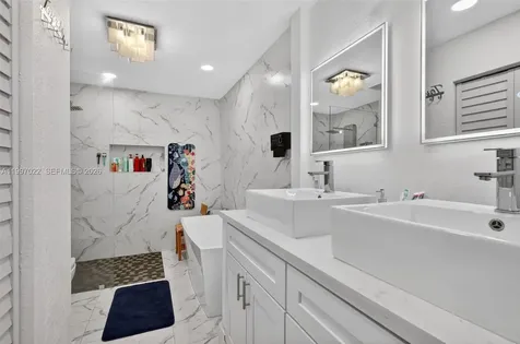 18198 NW 61st Court Hialeah FL 33015