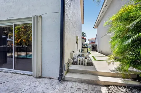 18198 NW 61st Court Hialeah FL 33015
