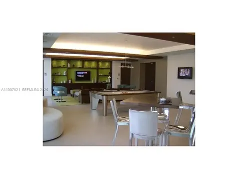 55 SE 6th Street Miami FL 33131