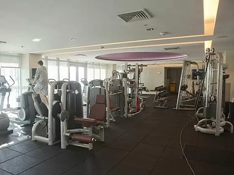 55 SE 6th Street Miami FL 33131