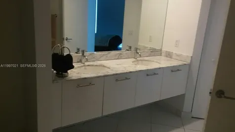55 SE 6th Street Miami FL 33131
