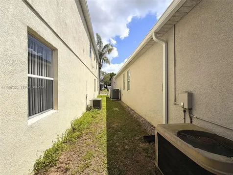 233 Aldridge Lane Davenport FL 33897