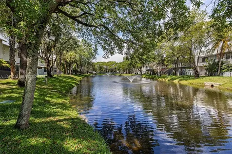 85 SW 3rd Street Pompano Beach FL 33060