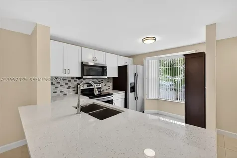 85 SW 3rd Street Pompano Beach FL 33060