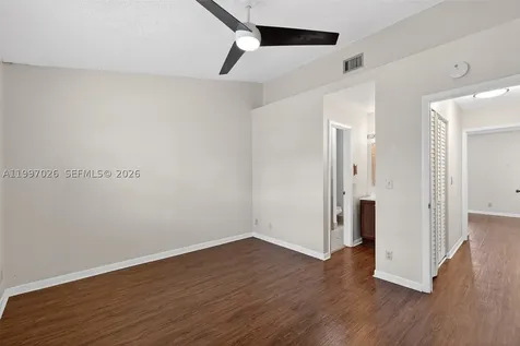 85 SW 3rd Street Pompano Beach FL 33060