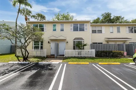 85 SW 3rd Street Pompano Beach FL 33060