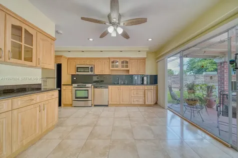 9961 SW 12th Street Miami FL 33174