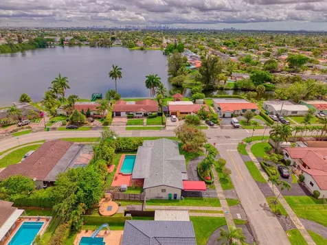 9961 SW 12th Street Miami FL 33174