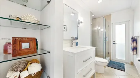 8860 SW 155th Terrace Palmetto Bay FL 33157