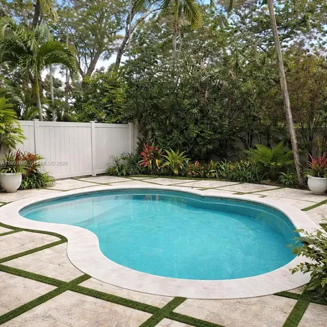 700 SE 7th Street Fort Lauderdale FL 33301