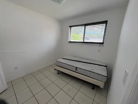 2550 SW 58th Avenue West Park FL 33023