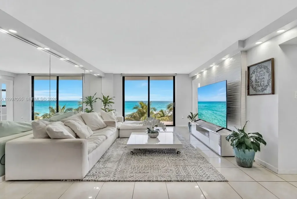 6061 Collins Avenue Miami Beach FL 33140
