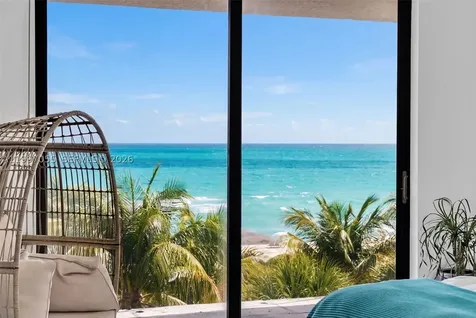 6061 Collins Avenue Miami Beach FL 33140