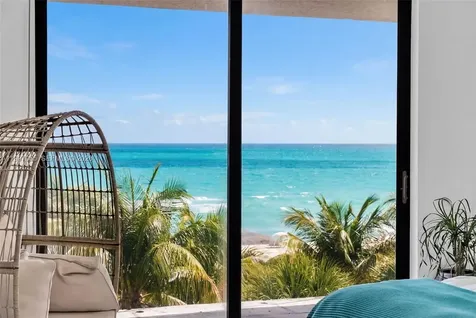 6061 Collins Avenue Miami Beach FL 33140