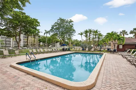 2671 S Course Drive Pompano Beach FL 33069
