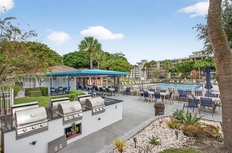 2671 S Course Drive Pompano Beach FL 33069