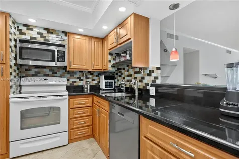 2671 S Course Drive Pompano Beach FL 33069