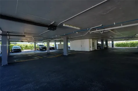 1986 Biarritz Drive Miami Beach FL 33141
