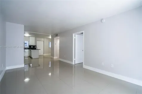 1986 Biarritz Drive Miami Beach FL 33141