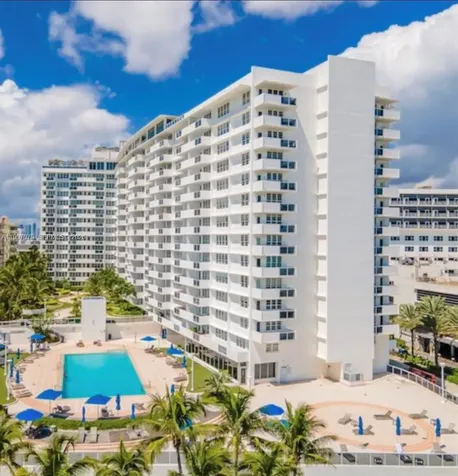 100 Lincoln Road Miami Beach FL 33139
