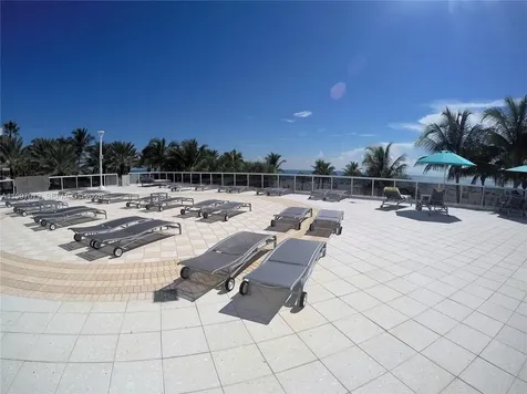 100 Lincoln Road Miami Beach FL 33139